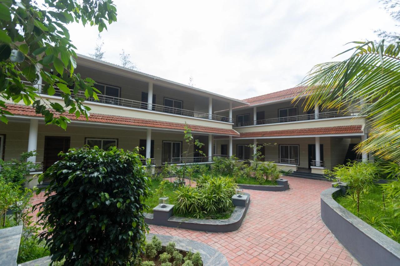 Sr Jungle Resort Coimbatore Dış mekan fotoğraf