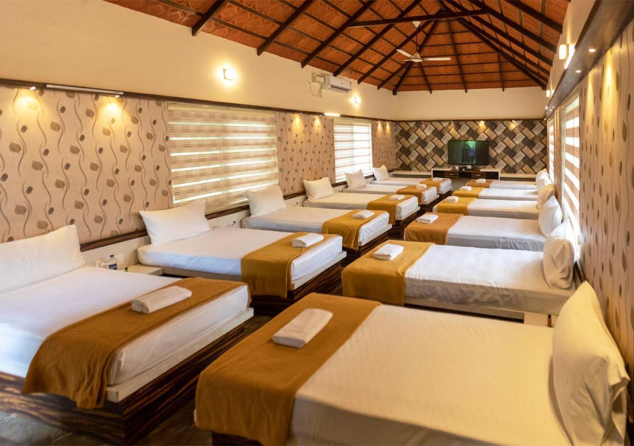 Sr Jungle Resort Coimbatore Dış mekan fotoğraf